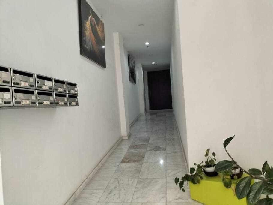 Loft Old Couples Getaway Apartment *